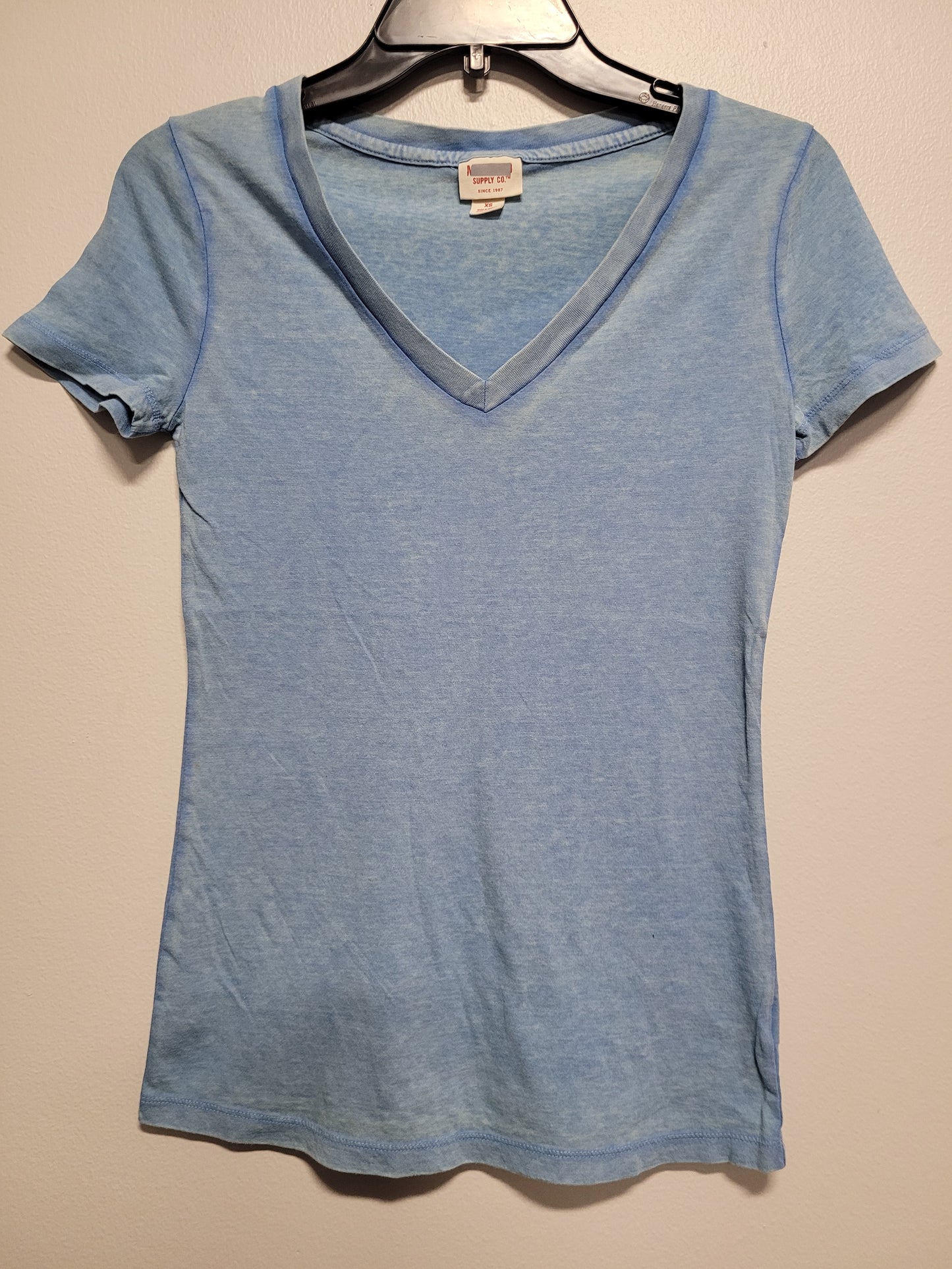 V-NECK GARMENT DYE TEES - #6K1-066