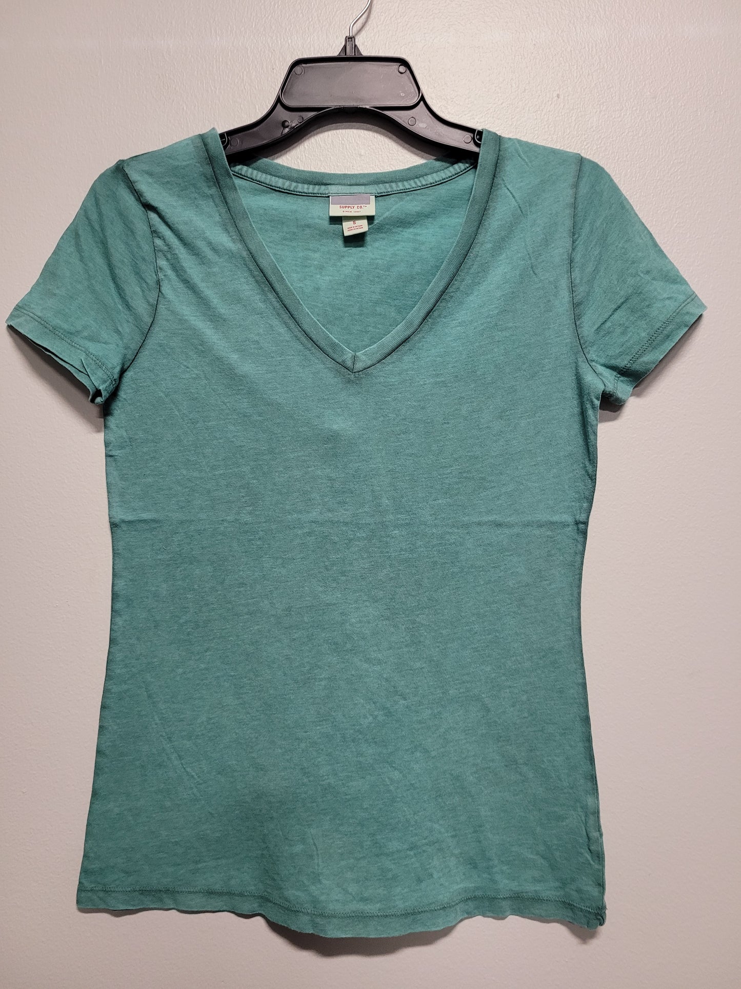 V-NECK GARMENT DYE TEES - #6K1-066